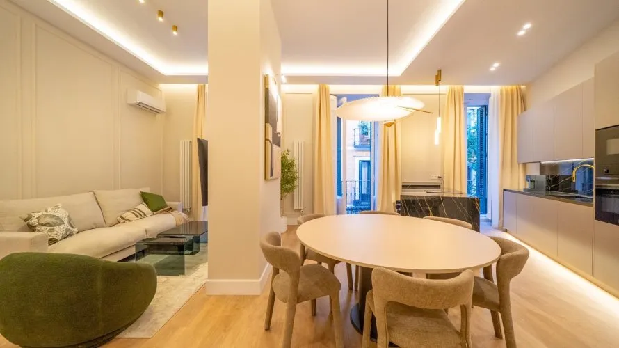 Apartamento de 3 dormitorios en Madrid, Spain No. 168 № 12