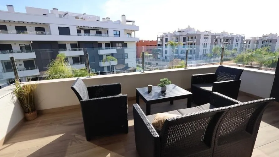 Apartamento de 2 dormitorios en Alicante, Spain No. 852 № 21