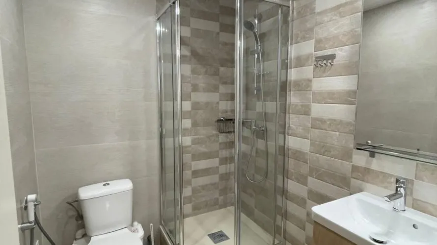 Apartamento de 3 dormitorios en Alicante, Spain No. 357 № 2