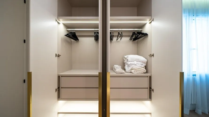 Apartamento de 2 dormitorios en Madrid, Spain No. 838 № 23