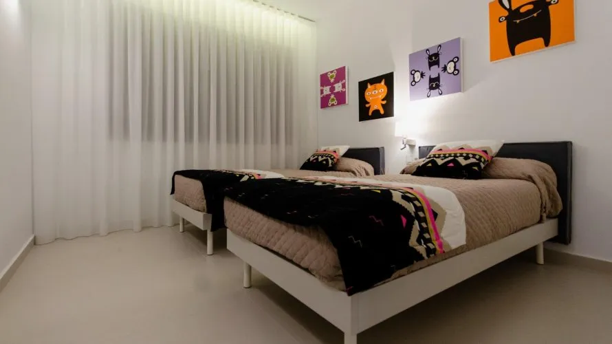 Villa de 4 dormitorios en Campoamor, Spain No. 609 № 7
