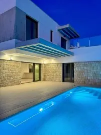 Villa de 3 dormitorios en Finestrat, Spain No. 704