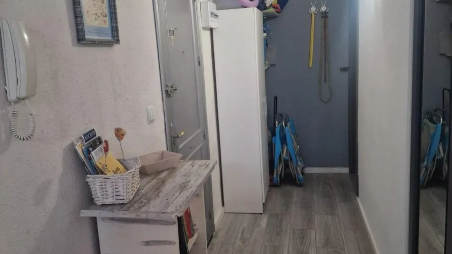 Apartamento de 3 dormitorios en Torrevieja, Spain No. 244 № 18