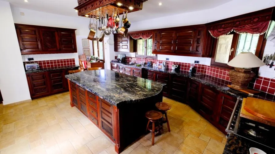 Villa de 4 dormitorios en Fustera, Spain No. 291 № 13