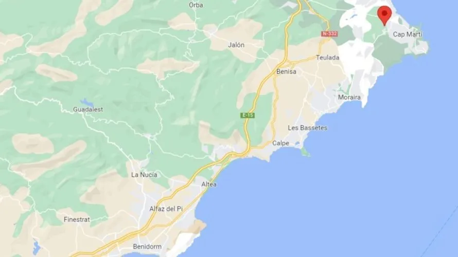 Villa de 5 dormitorios en Adsubia (Ajuntament Adsubia), Spain No. 412 № 13