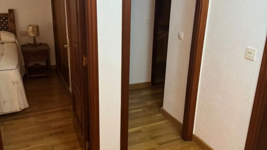 Apartamento de 3 dormitorios en Torrevieja, Spain No. 184 № 6