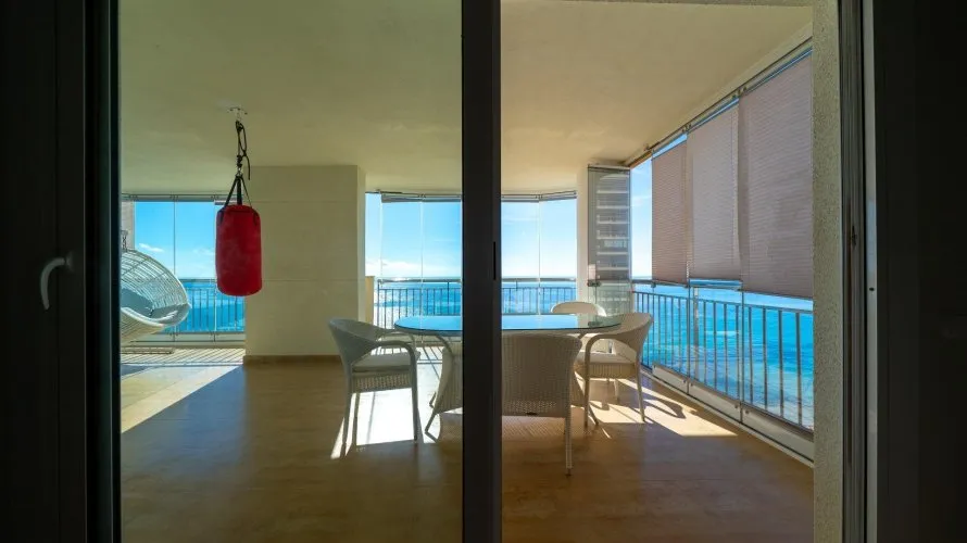 Apartamento de 4 dormitorios en Calpe, Spain No. 924 № 2