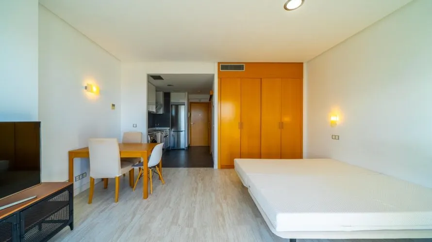 Apartamento de 1 dormitorio en Madrid, Spain No. 155 № 8