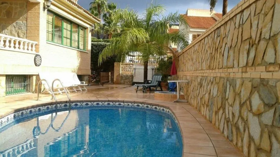 Villa de 480m² en Benidorm, Spain No. 656 № 4