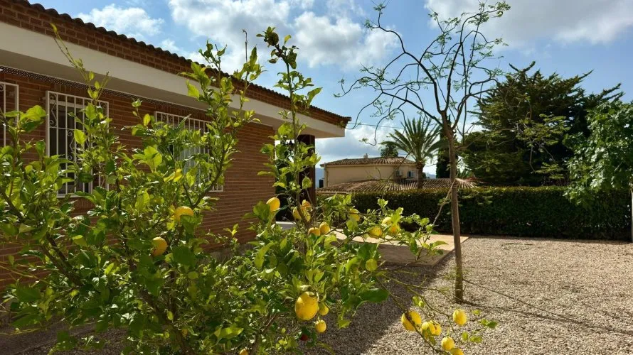 Villa de 3 dormitorios en La Nucia, Spain No. 80 № 20