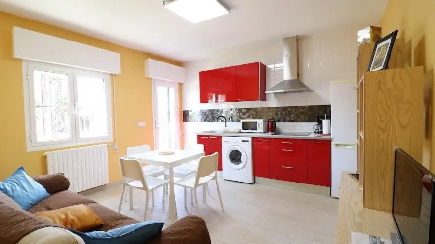 Apartamento de 5 dormitorios en El Chaparral, Spain No. 562 № 3