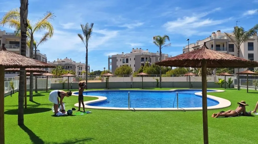 Apartamento de 2 dormitorios en Villamartin, Spain No. 555 № 28