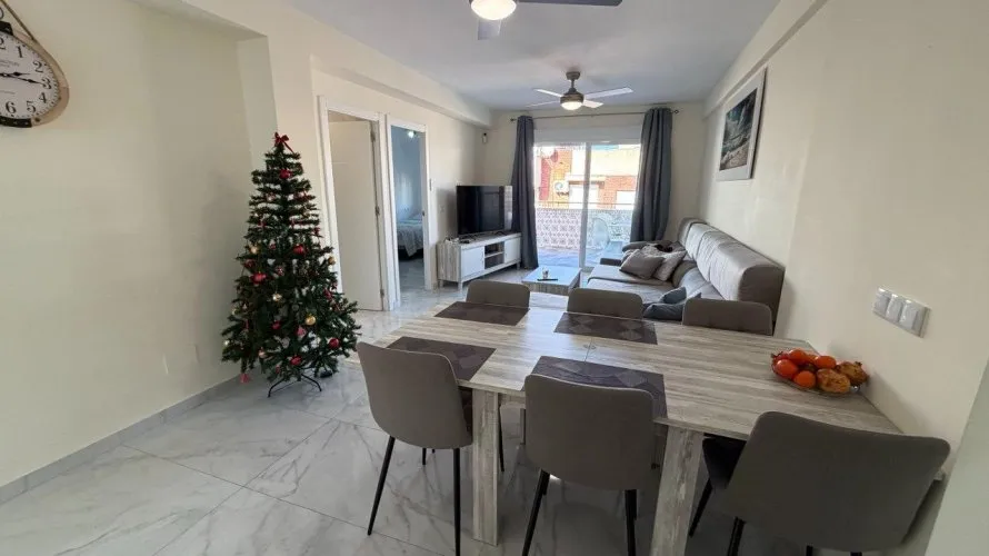 Apartamento de 3 dormitorios en Torrevieja, Spain No. 953 № 22