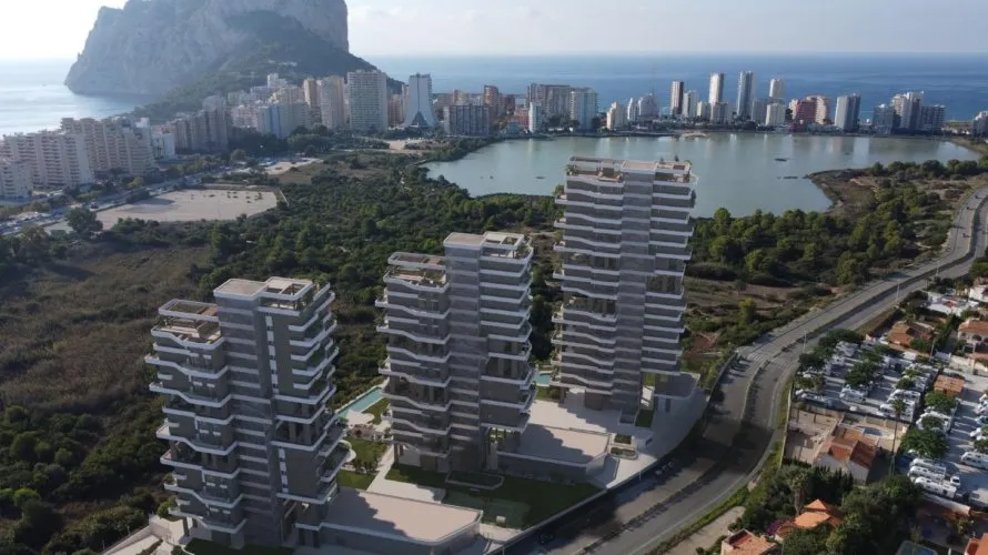 Apartamento de 2 dormitorios en Calpe, Spain No. 667 № 1
