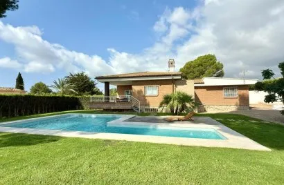 Villa de 3 dormitorios en La Nucia, Spain No. 80