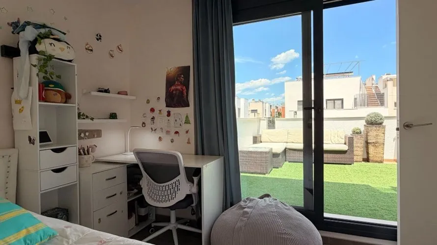 Villa de 5 dormitorios en Torrevieja, Spain No. 863 № 1