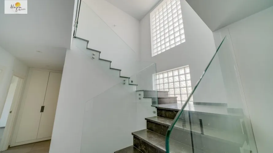Villa de 5 dormitorios en Calpe, Spain No. 443 № 25