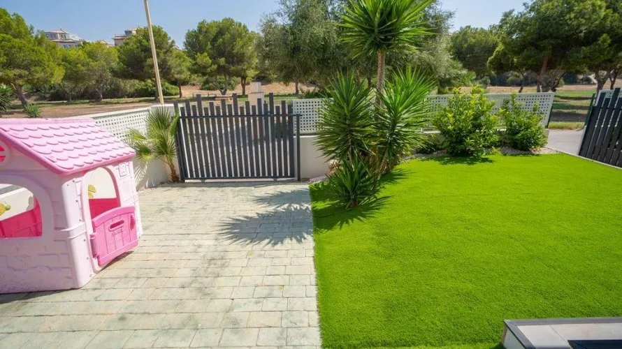 Villa de 3 dormitorios en La Zenia, Spain No. 797 № 17