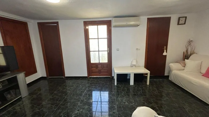 Сasa de 3 dormitorios en Polop, Spain No. 944 № 21
