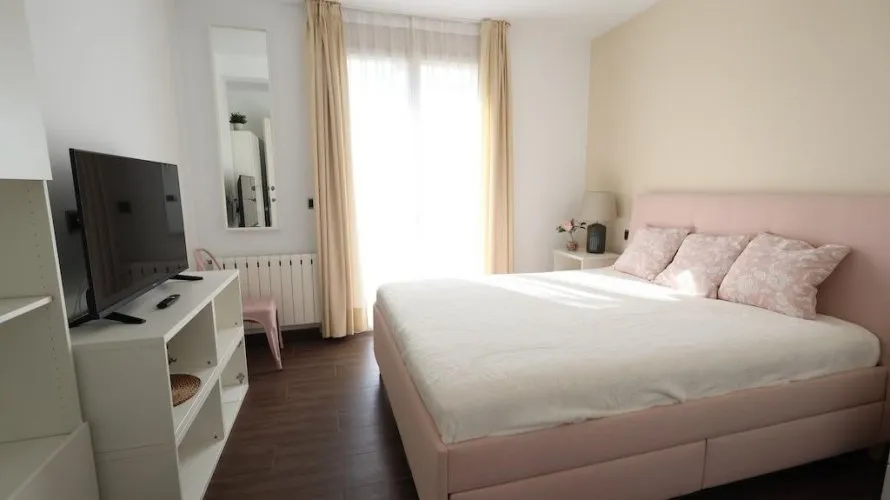 Apartamento de 4 dormitorios en Cabo Roig, Spain No. 846 № 11