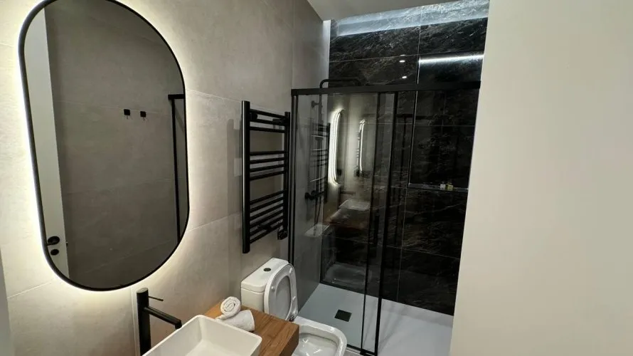 Apartamento de 2 dormitorios en Madrid, Spain No. 587 № 14