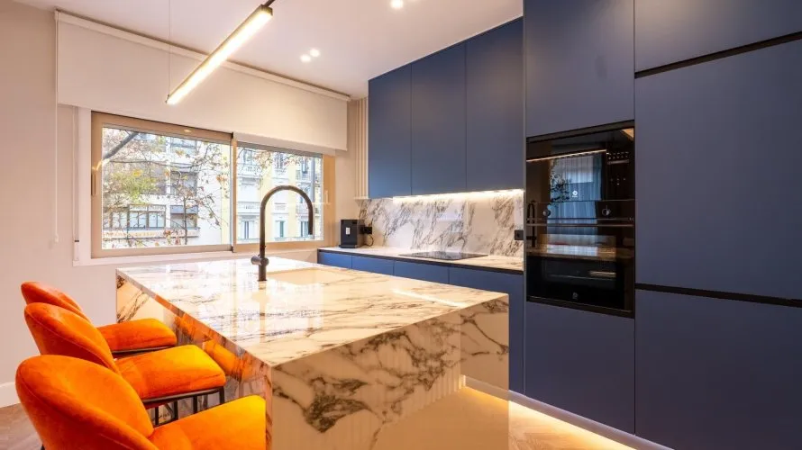 Apartamento de 3 dormitorios en Madrid, Spain No. 234 № 7