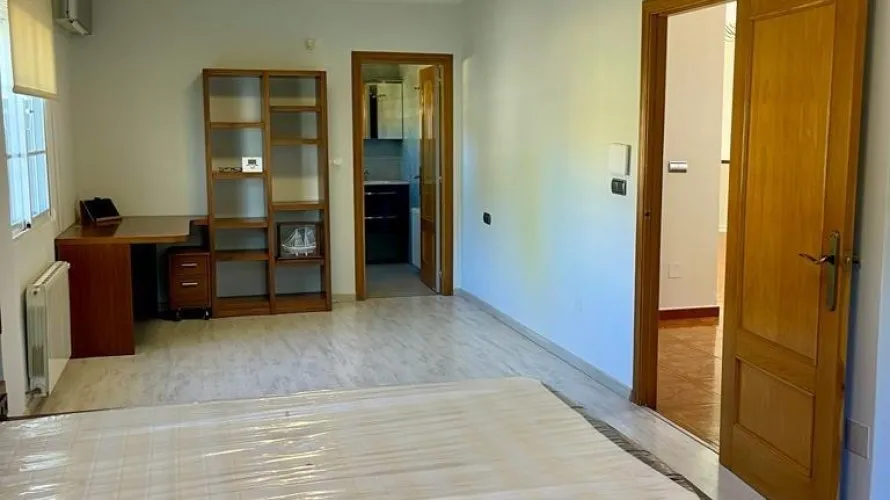 Villa de 4 dormitorios en Torrevieja, Spain No. 99 № 15
