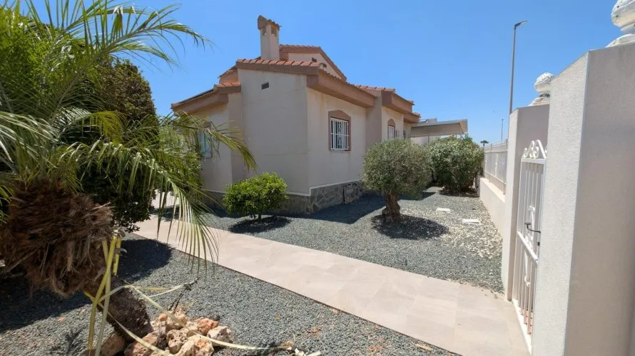 Apartamento de 3 dormitorios en Rojales, Spain No. 767 № 8