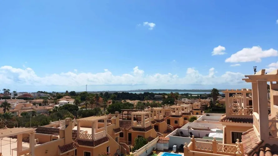 Villa de 3 dormitorios en Ciudad Quesada, Spain No. 492 № 7