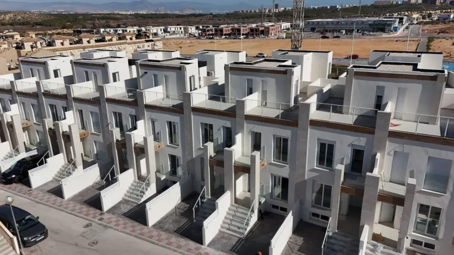 Сasa de 2 dormitorios en Gran Alacant, Spain No. 865
