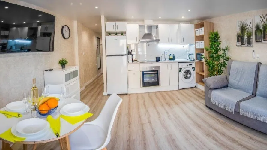 Apartamento de 1 dormitorio en Torrevieja, Spain No. 934 № 3