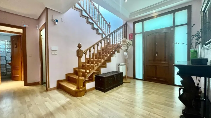 Villa de 4 dormitorios en Torrevieja, Spain No. 229 № 18
