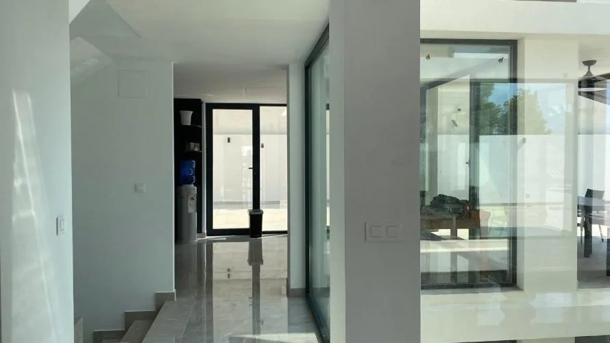Villa de 6 dormitorios en Finestrat, Spain No. 839 № 21