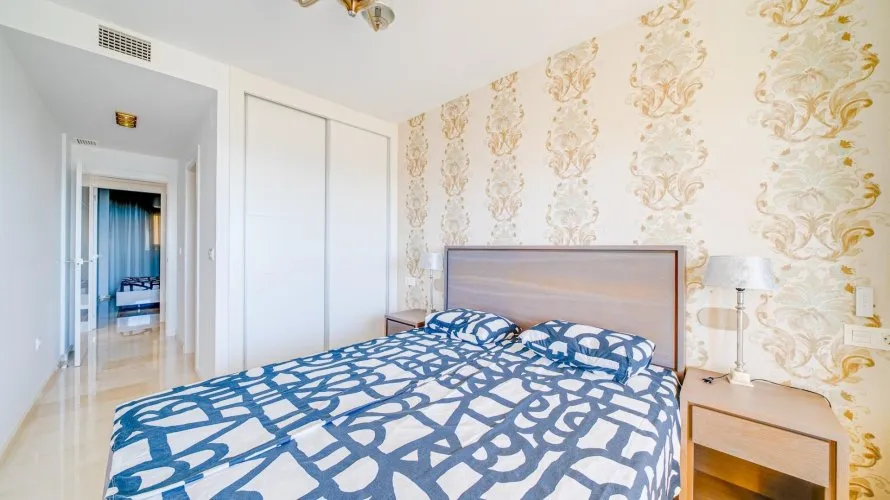 Apartamento de 2 dormitorios en Villajoyosa, Spain No. 411 № 25