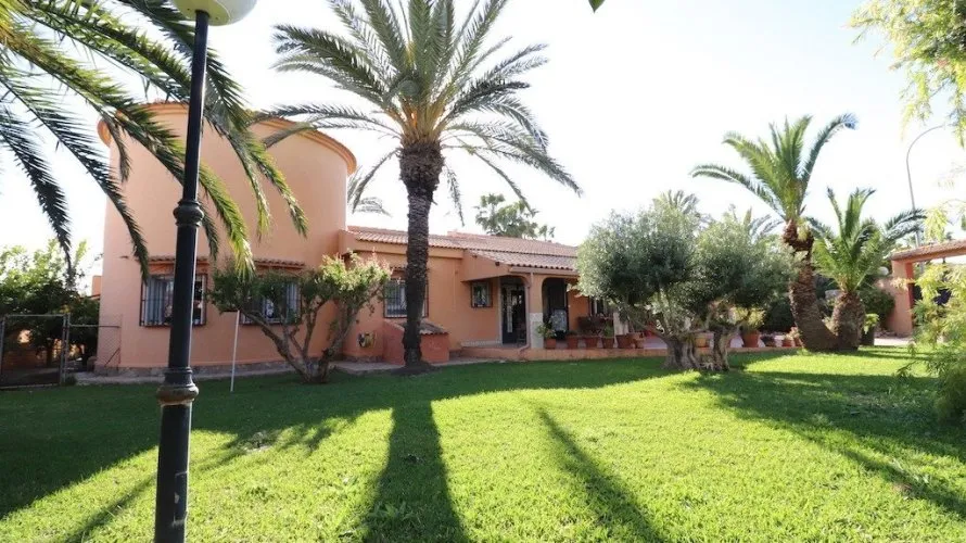 Apartamento de 5 dormitorios en El Chaparral, Spain No. 562 № 28