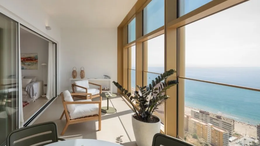 Apartamento de 3 dormitorios en Benidorm, Spain No. 367 № 8