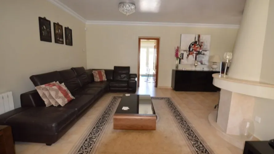 Villa de 276m² en Cabo Roig, Spain No. 257 № 25