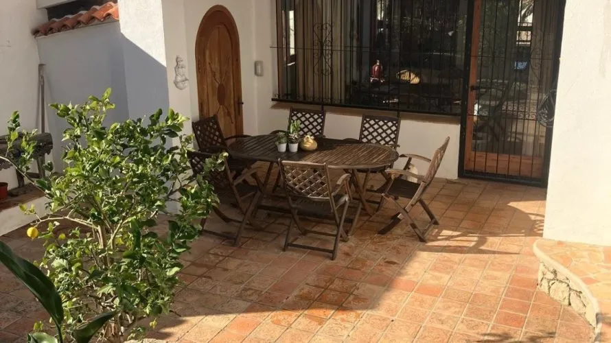 Villa de 4 dormitorios en Albir, Spain No. 586 № 10