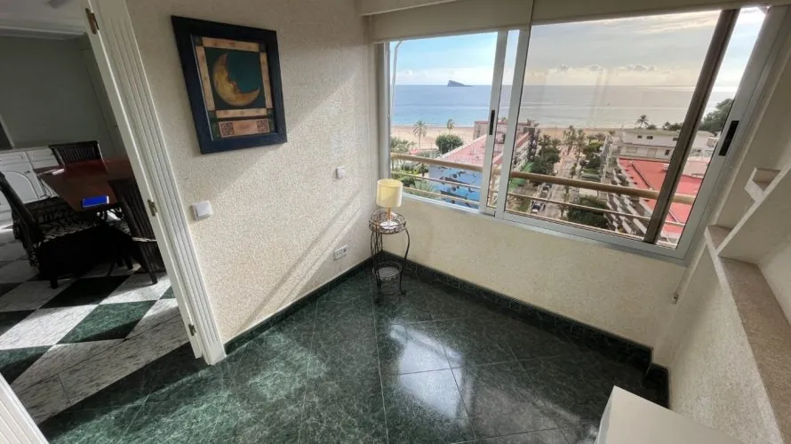 Apartamento de 2 dormitorios en Benidorm, Spain No. 392 № 12