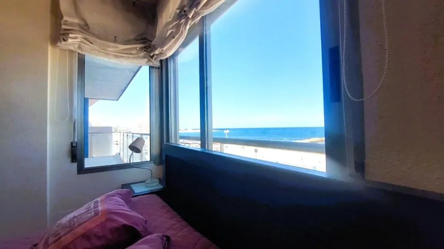 Apartamento de 4 dormitorios en Torrevieja, Spain No. 561 № 15