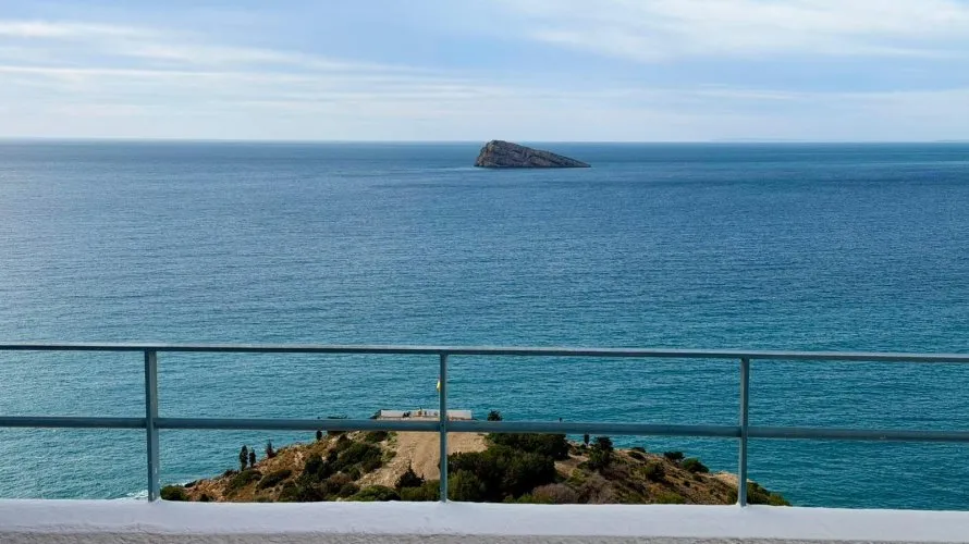 Ático de 2 dormitorios en Benidorm, Spain No. 130 № 1