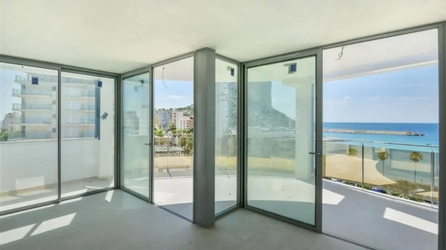 Apartamento de 3 dormitorios en Calpe, Spain No. 160 № 19