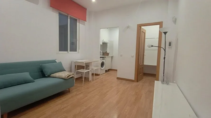 Apartamento de 42m² en Madrid, Spain No. 913 № 8