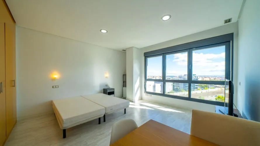 Apartamento de 1 dormitorio en Madrid, Spain No. 155 № 6