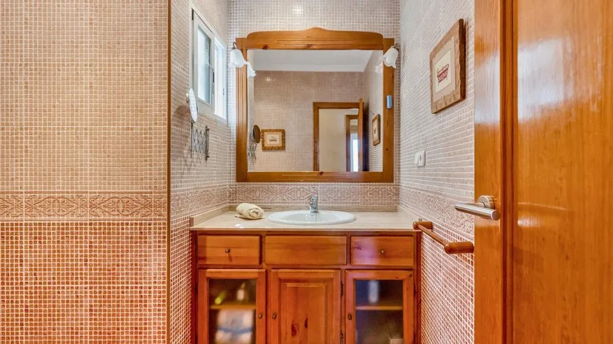 Villa de 4 dormitorios en Torrevieja, Spain No. 835 № 17