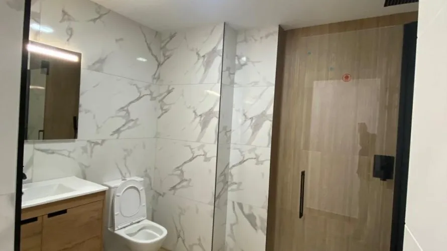 Apartamento de 3 dormitorios en Torrevieja, Spain No. 135 № 6