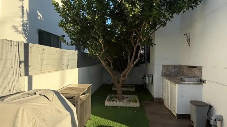 Apartamento de 3 dormitorios en Torrevieja, Spain No. 167 № 9