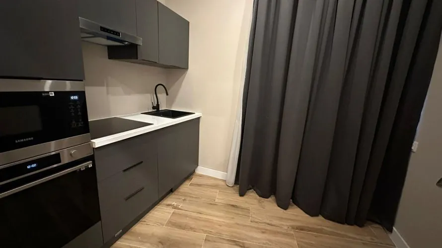 Apartamento de 4 dormitorios en Alicante, Spain No. 573 № 1