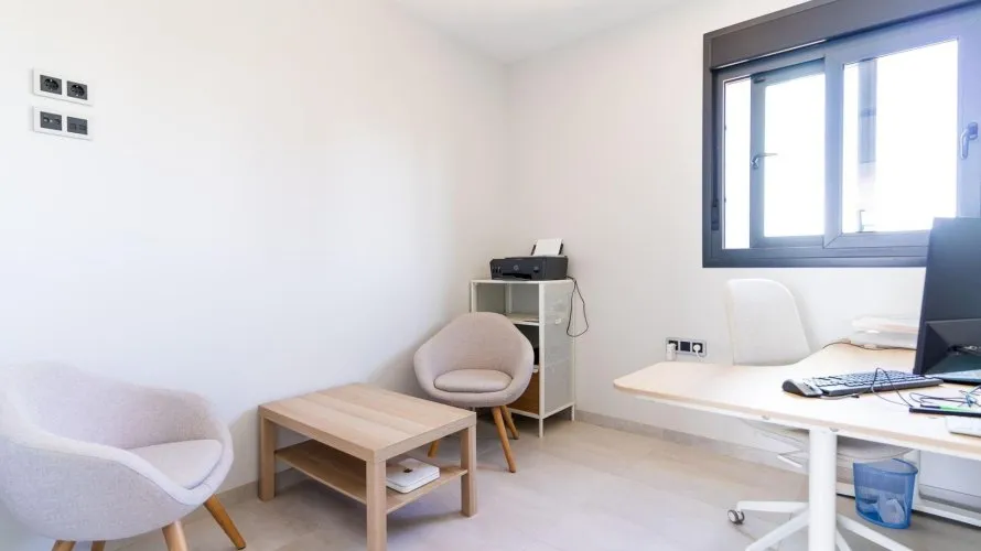 Apartamento de 3 dormitorios en Benidorm, Spain No. 853 № 6