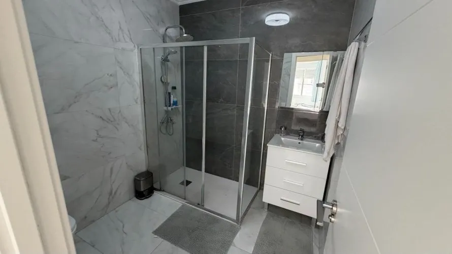 Apartamento de 3 dormitorios en Torrevieja, Spain No. 953 № 6